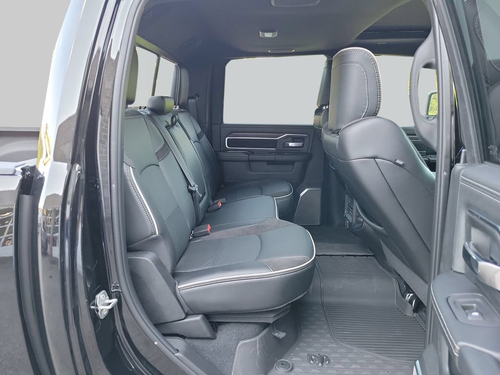 New 2026 RAM 2500 Laramie AWD/4WD image 35