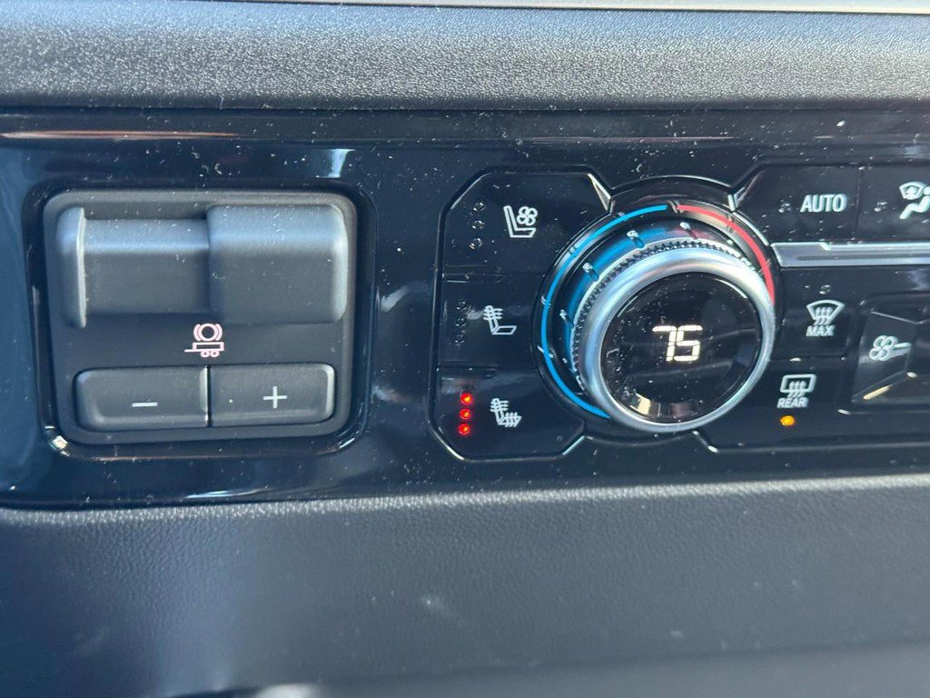 New 2026 GMC Sierra 2500 SLT w/ SLT Premium Package image 21