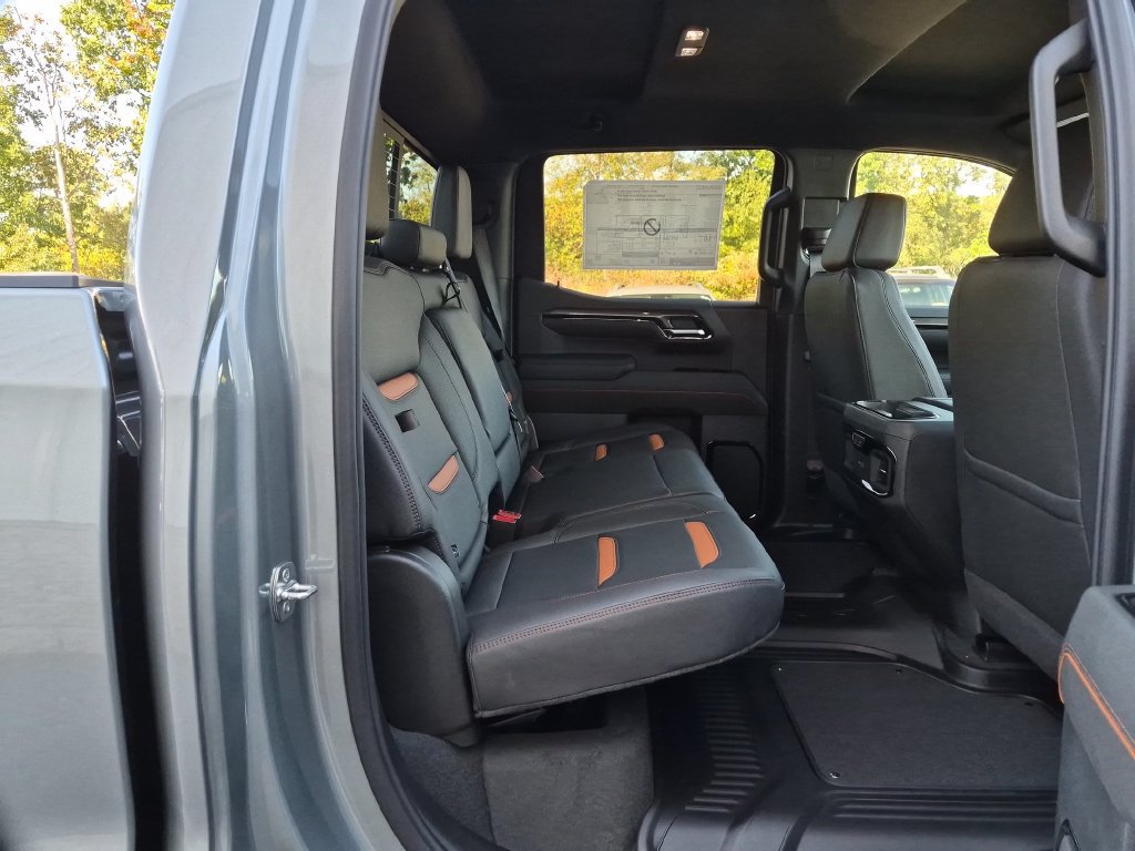 New 2026 GMC Sierra 1500 AT4 w/ AT4 Premium Package AWD/4WD image 34