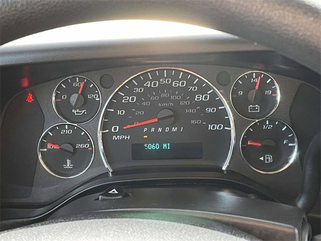 Used 2024 Chevrolet Express 2500 w/ Driver Convenience Package image 19