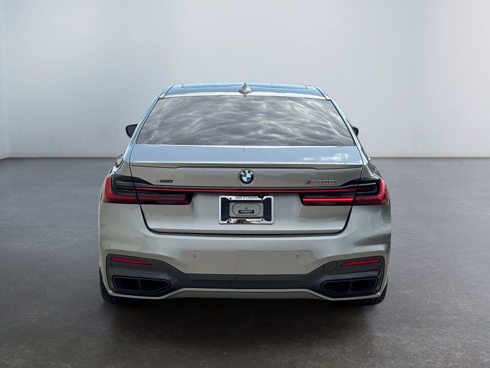 Used 2020 BMW M760i xDrive AWD/4WD image 4