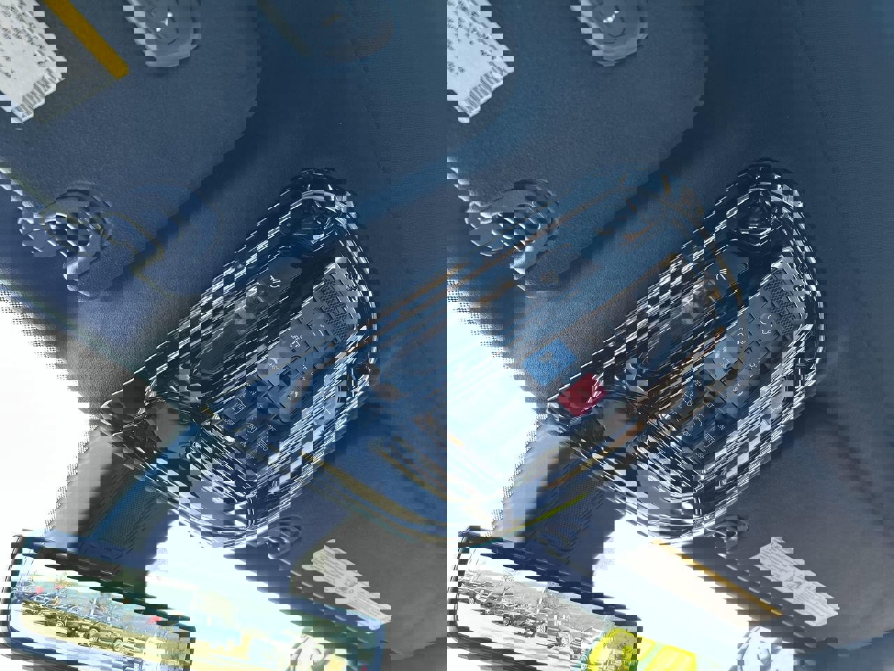 Used 2023 Jeep Grand Wagoneer L Series III w/ Rear Seat Video Group 1 image 30