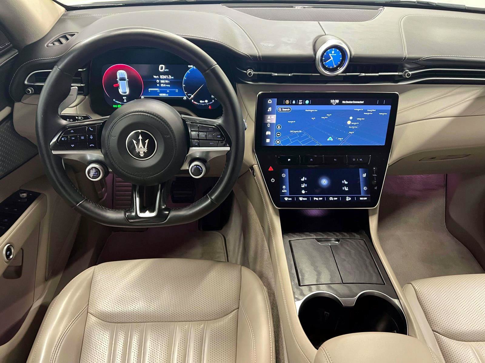 Used 2023 Maserati Grecale Modena AWD/4WD image 13