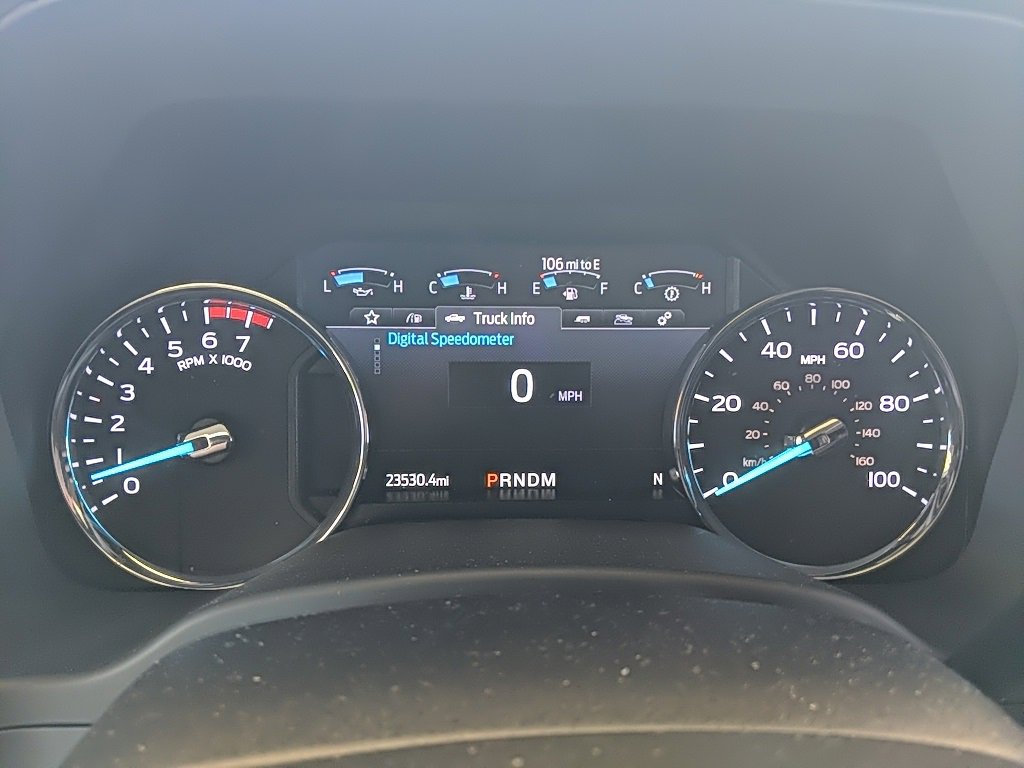 Certified 2022 Ford F350 Lariat w/ Black Appearance Package image 19