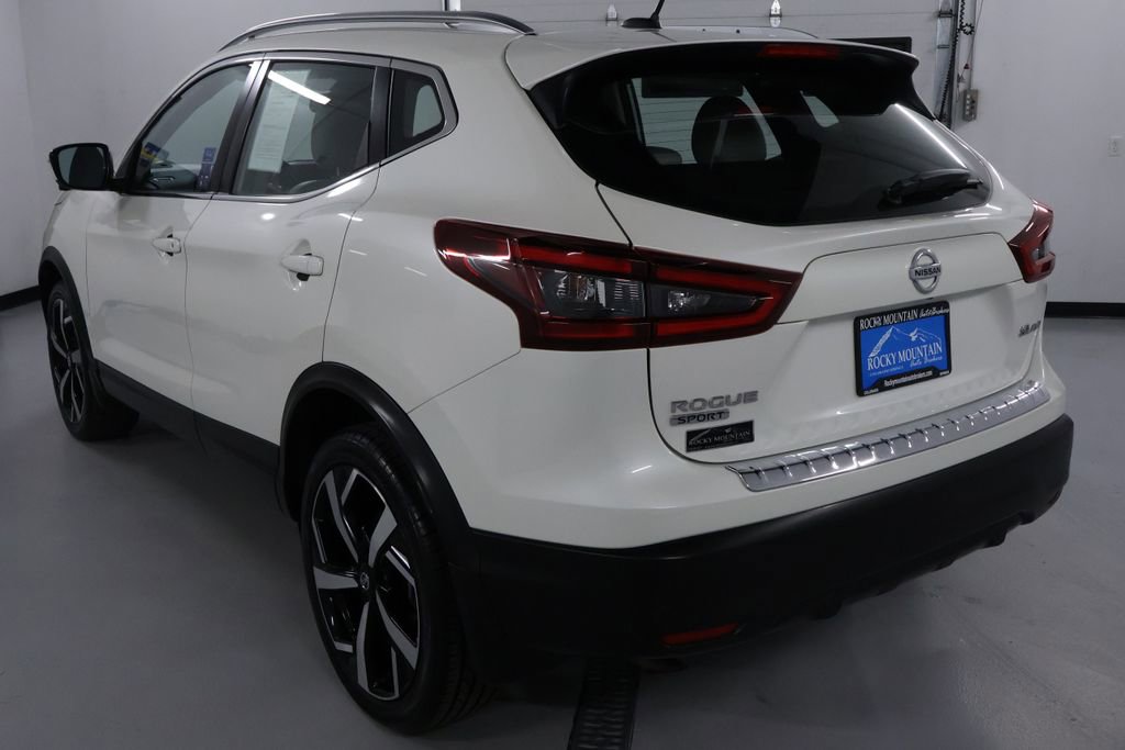 Used 2022 Nissan Rogue Sport SL w/ Premium Package image 5