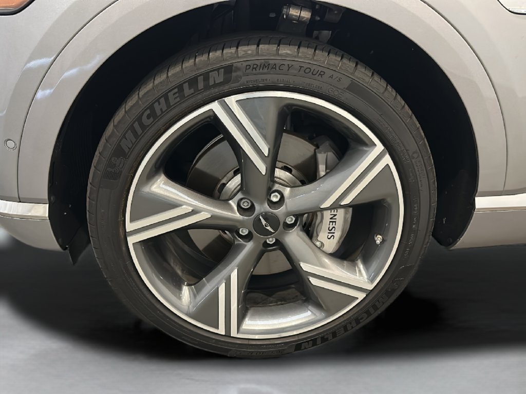 Certified 2025 Genesis GV80 2.5T Prestige AWD/4WD image 9