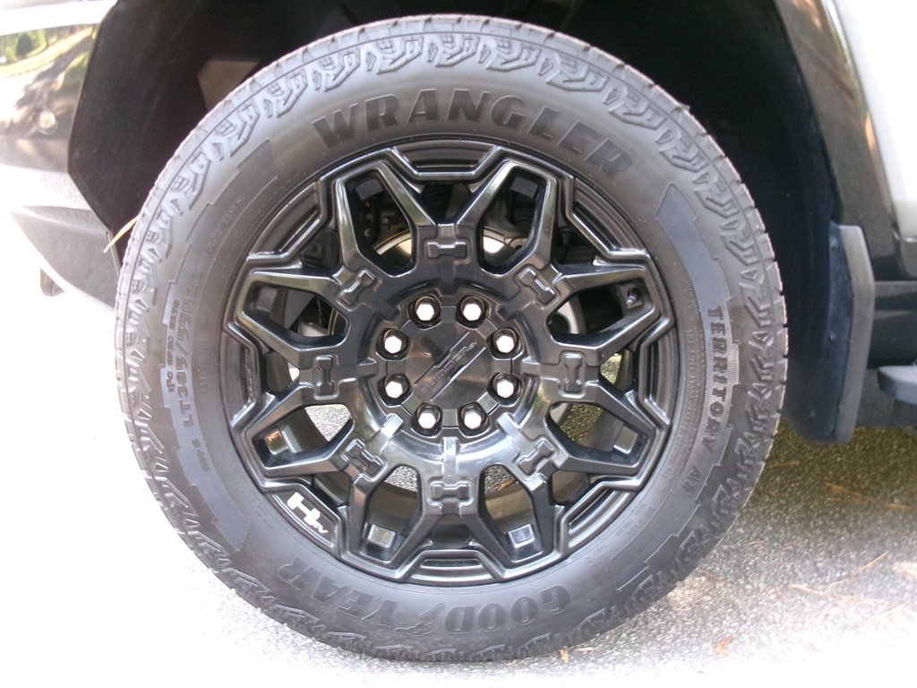 Used 2024 GMC Hummer EV 2X AWD/4WD image 45
