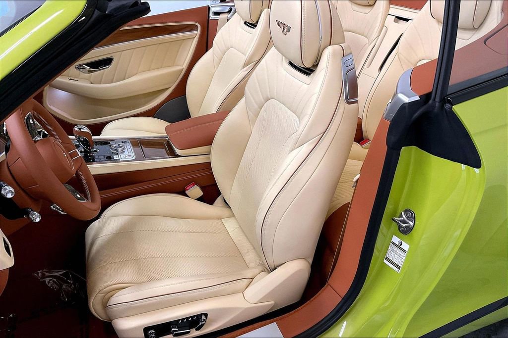 Used 2024 Bentley Continental GT image 8