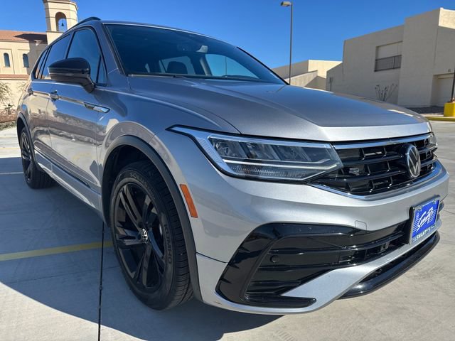 Used 2024 Volkswagen Tiguan SE R-Line image 7