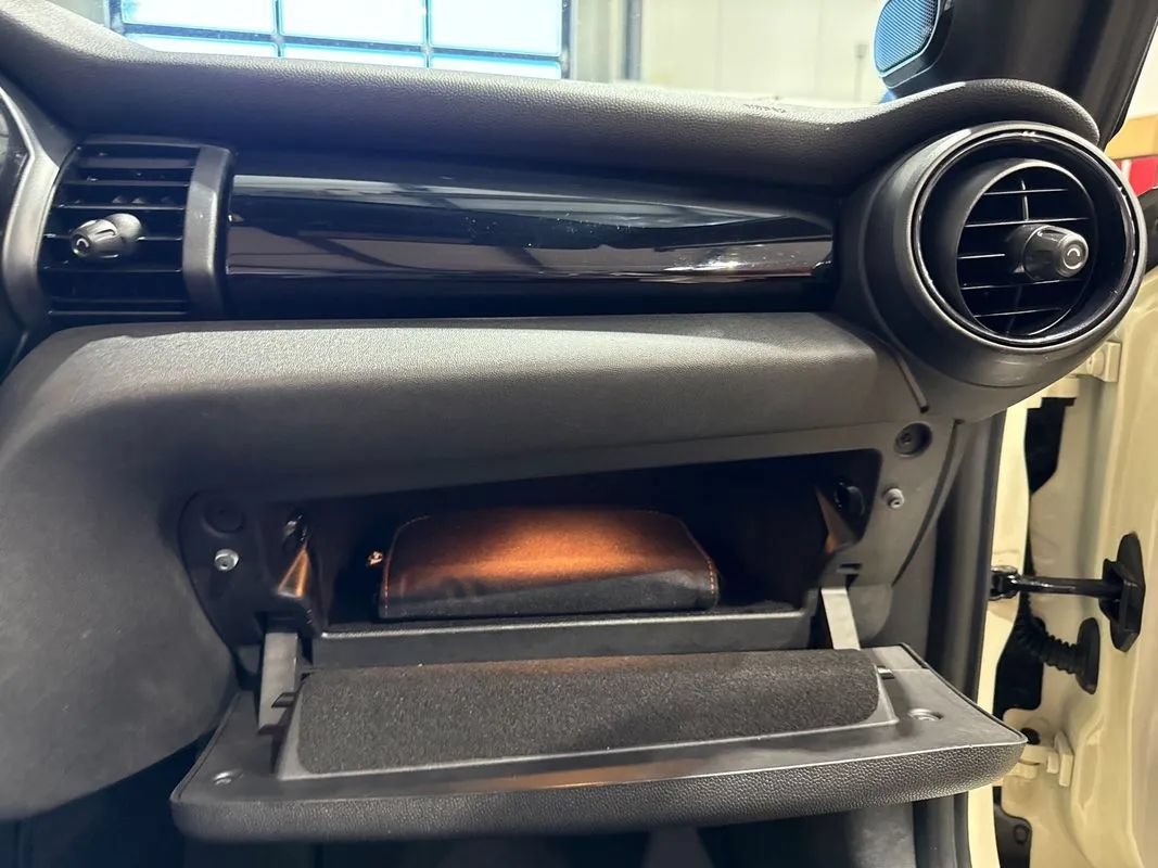 Used 2019 MINI Cooper S w/ Signature Upholstery Package FWD image 71