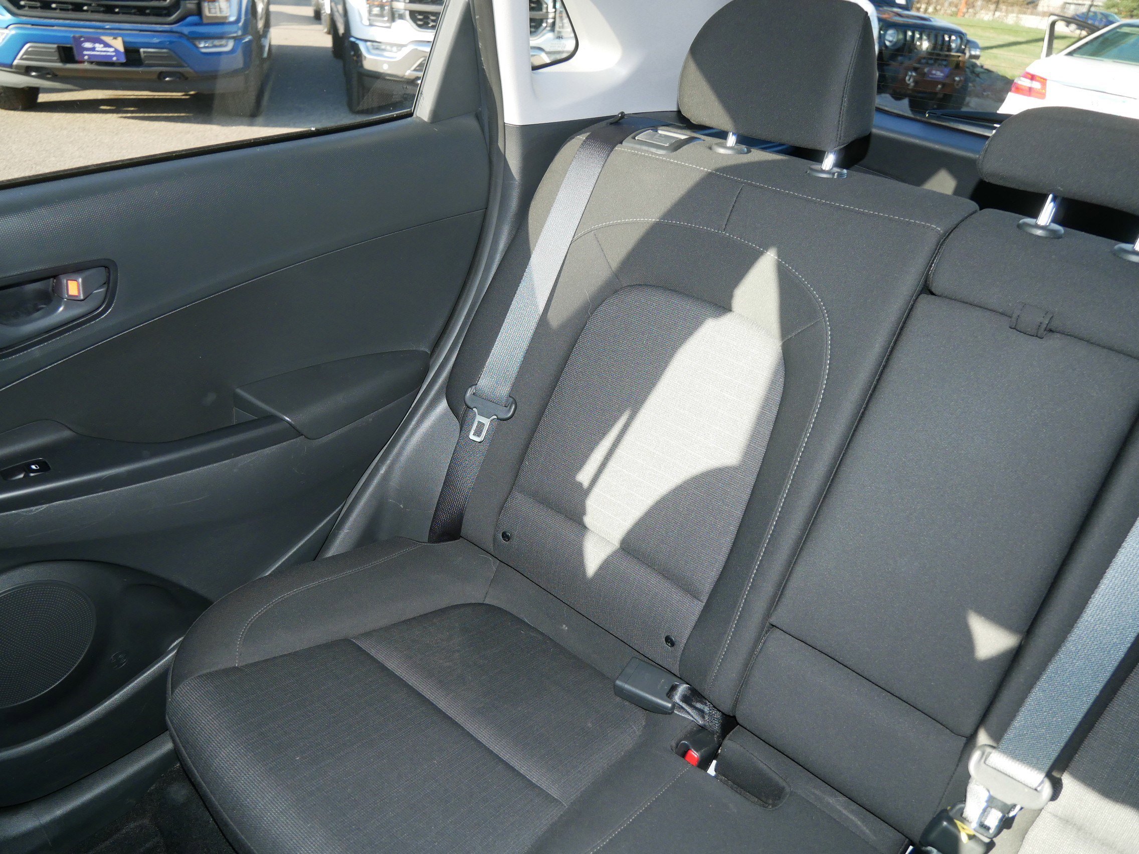 Used 2023 Hyundai Kona SEL image 12