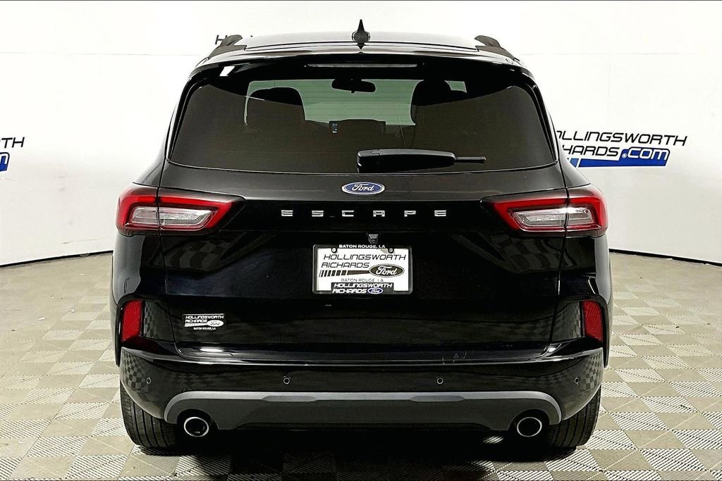 Used 2023 Ford Escape ST-Line w/ Tech Pack #1 image 4