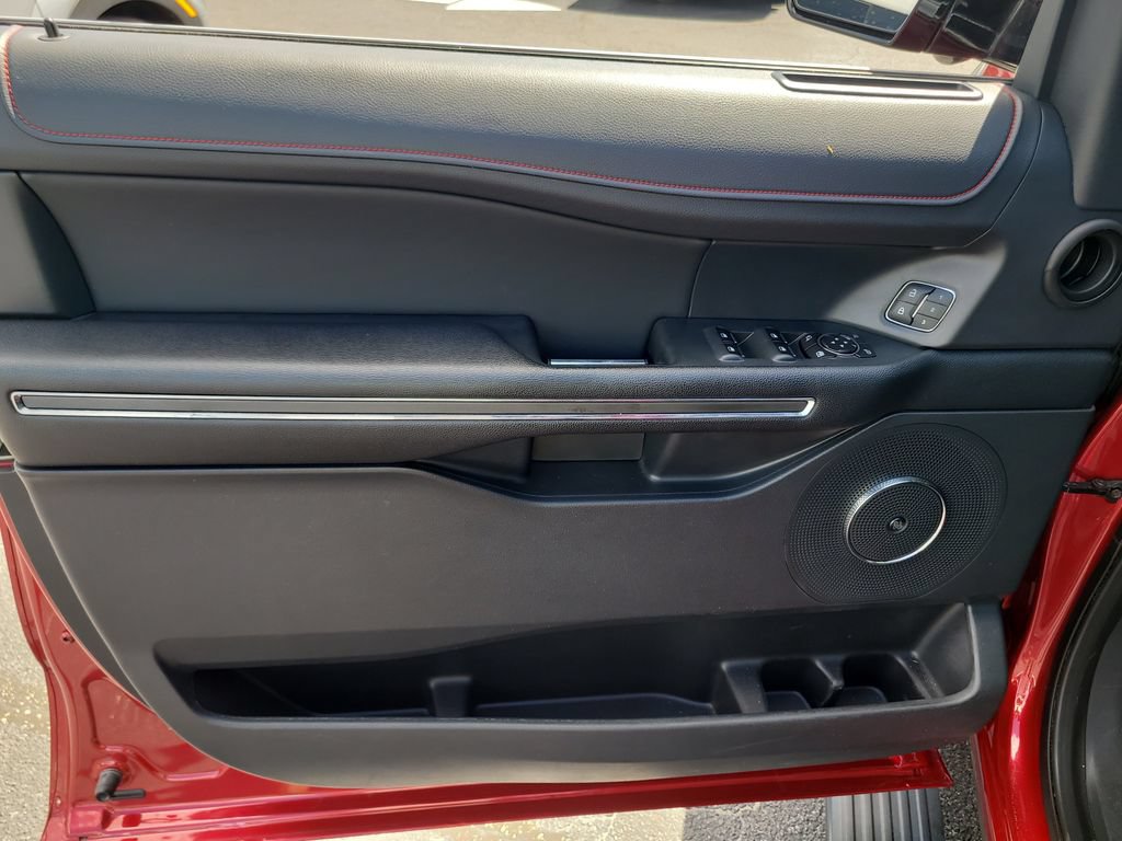 Certified 2022 Ford Expedition Max Limited RWD image 17