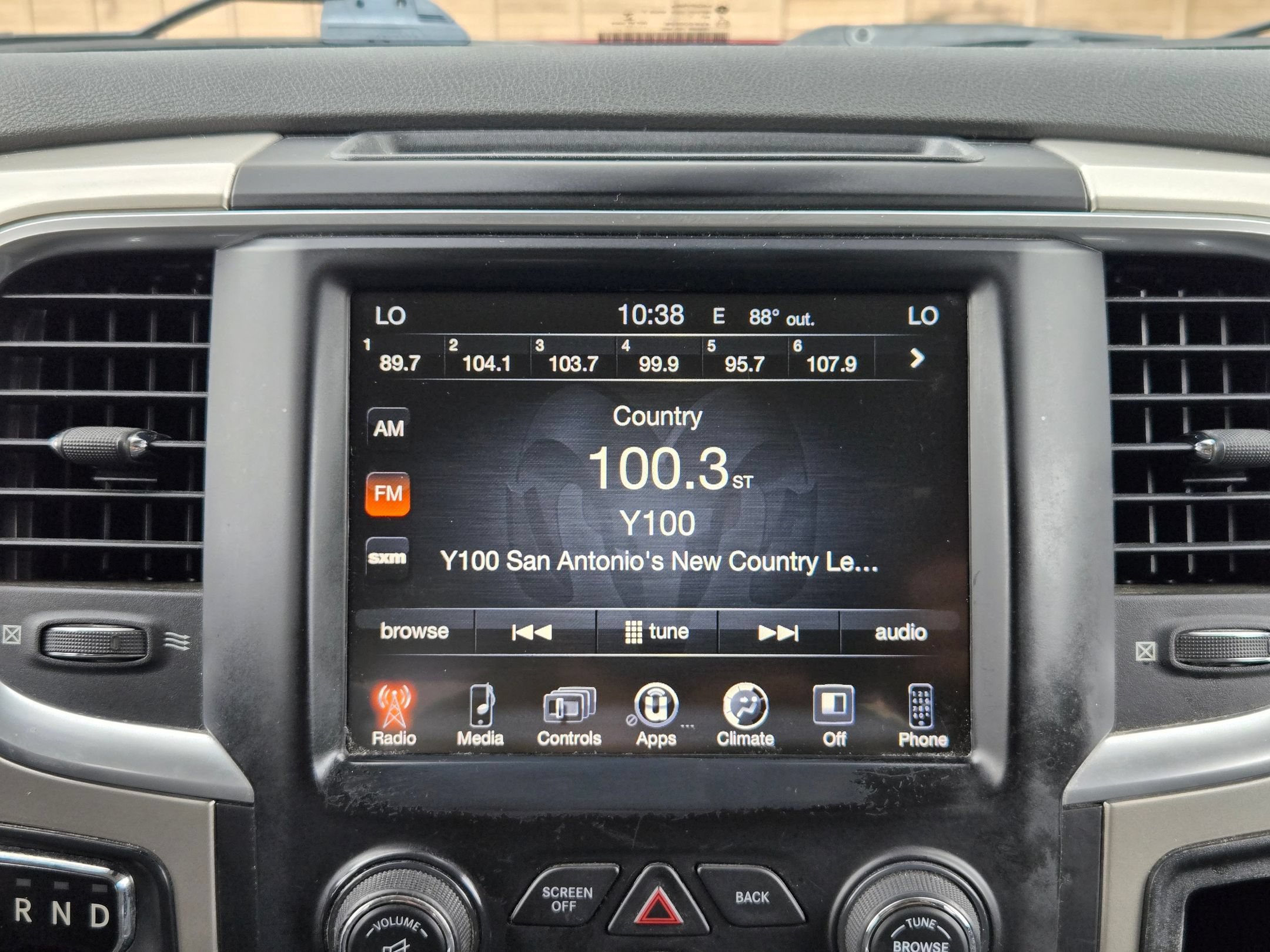 Used 2017 RAM 1500 Lone Star RWD image 17