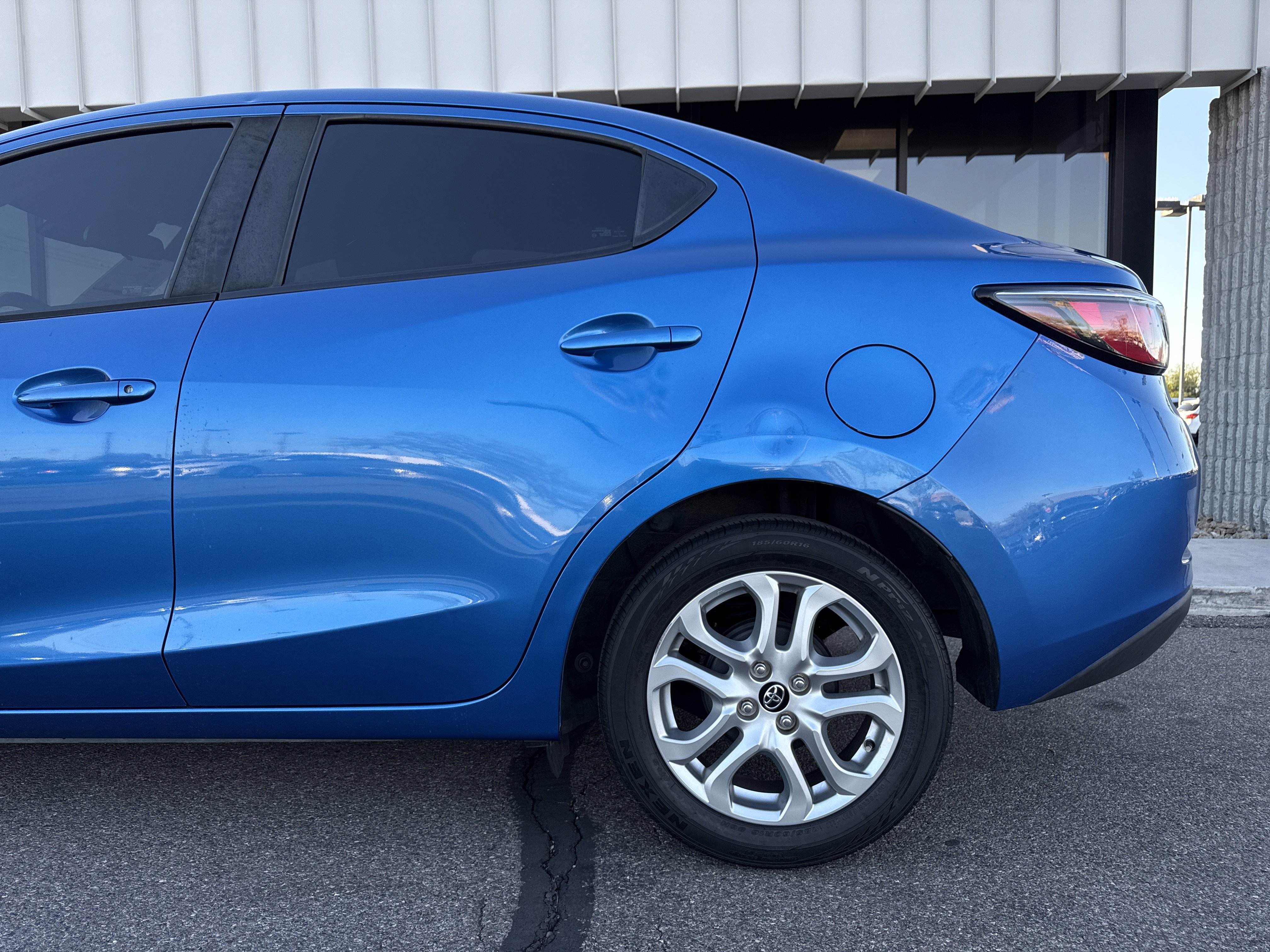Used 2017 Toyota Yaris iA image 2