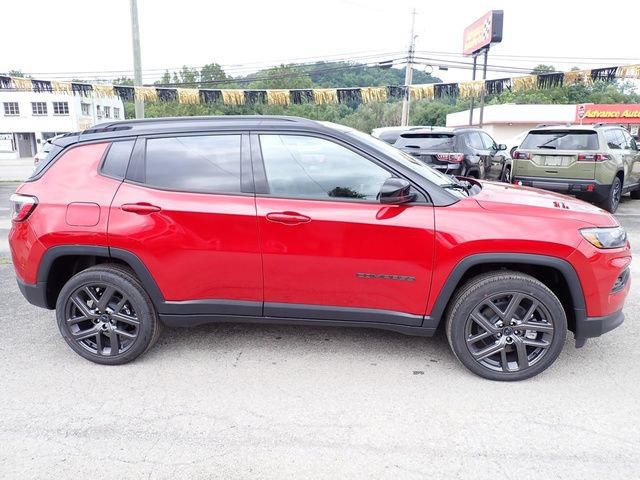New 2026 Jeep Compass Limited w/ Sun, Sound & Navigation Group AWD/4WD image 8