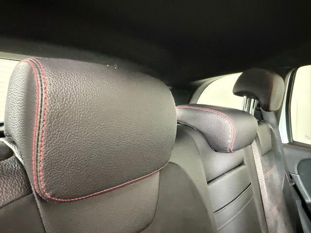 Used 2021 Mercedes-Benz GLB 250 image 29