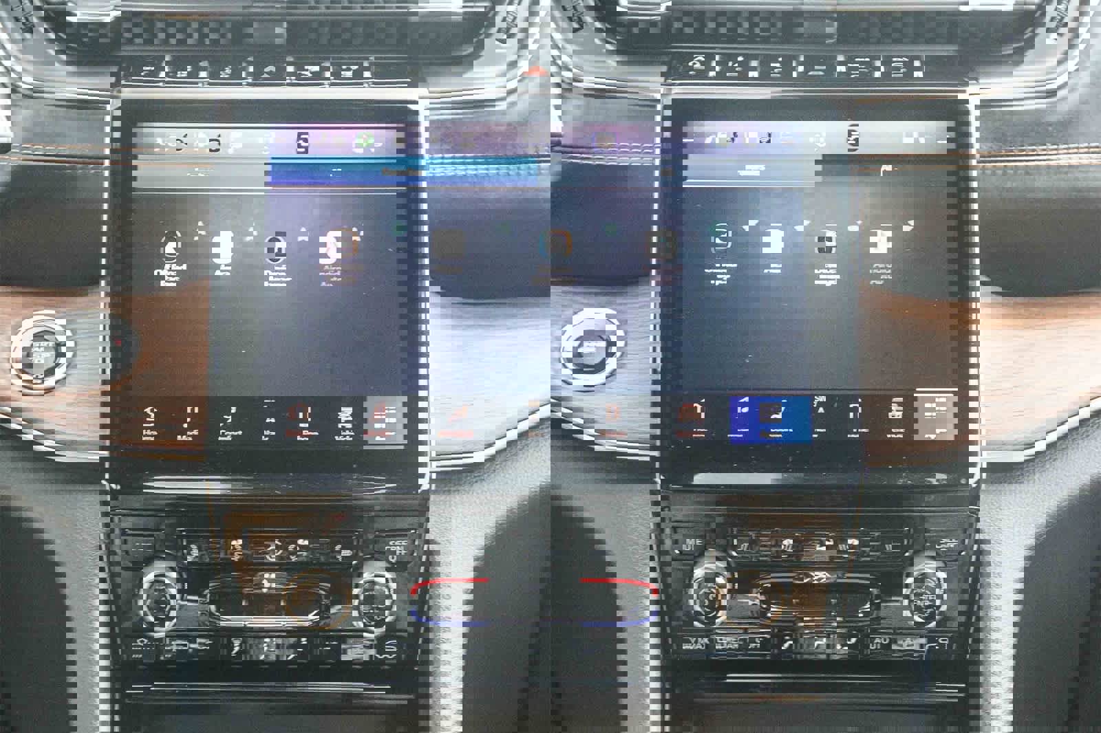 Used 2021 Jeep Grand Cherokee L Summit w/ Advanced Protech Group IV image 13