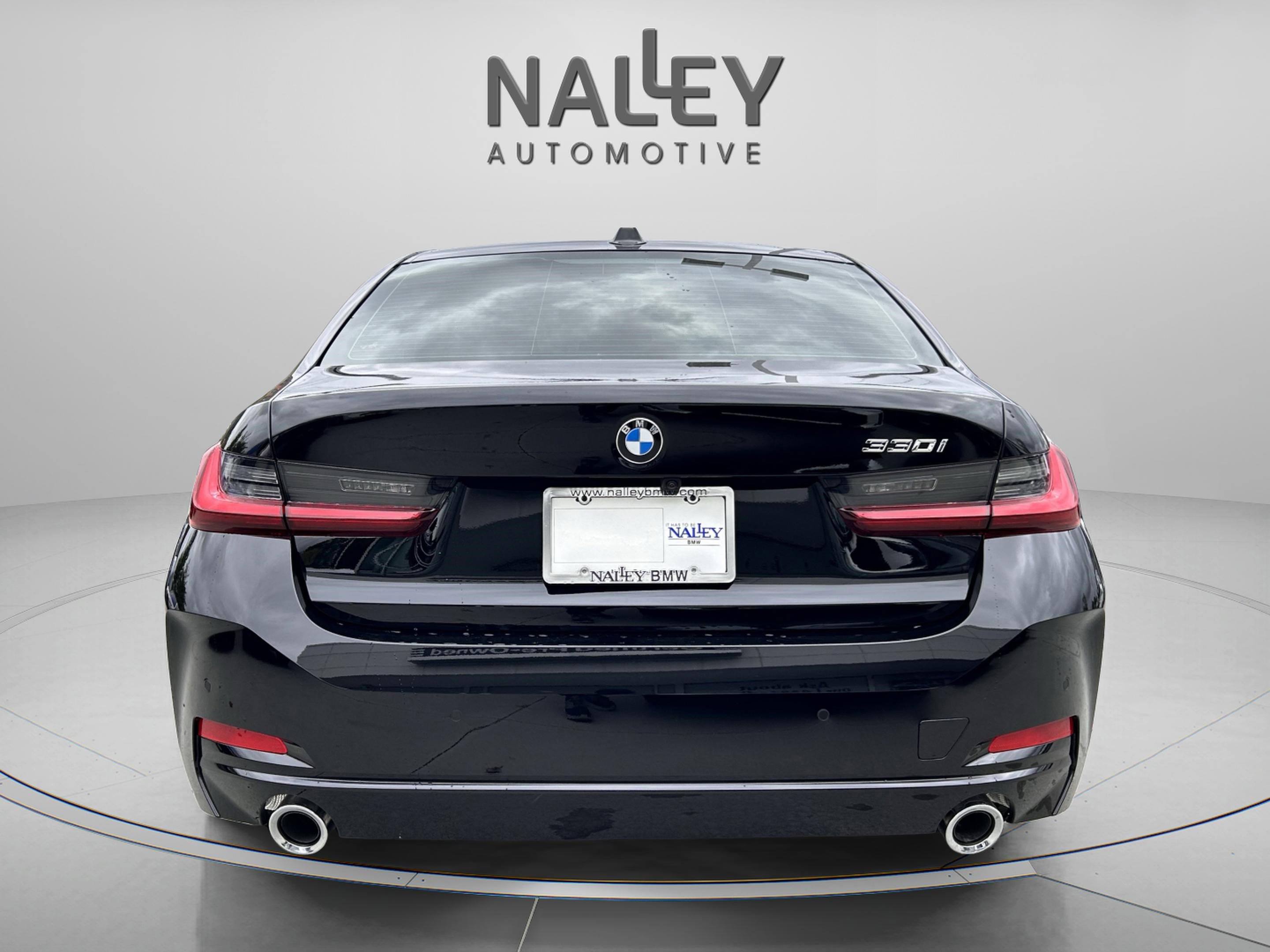 Used 2026 BMW 330i Sedan image 3