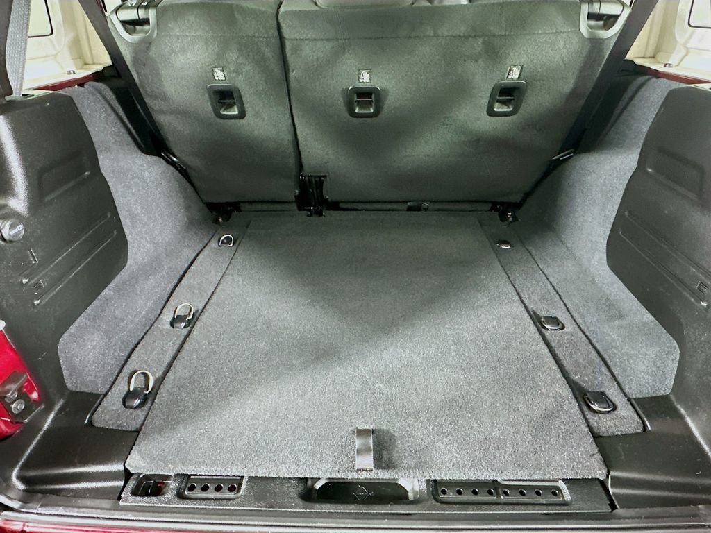 Certified 2022 Jeep Wrangler Unlimited Sport image 38
