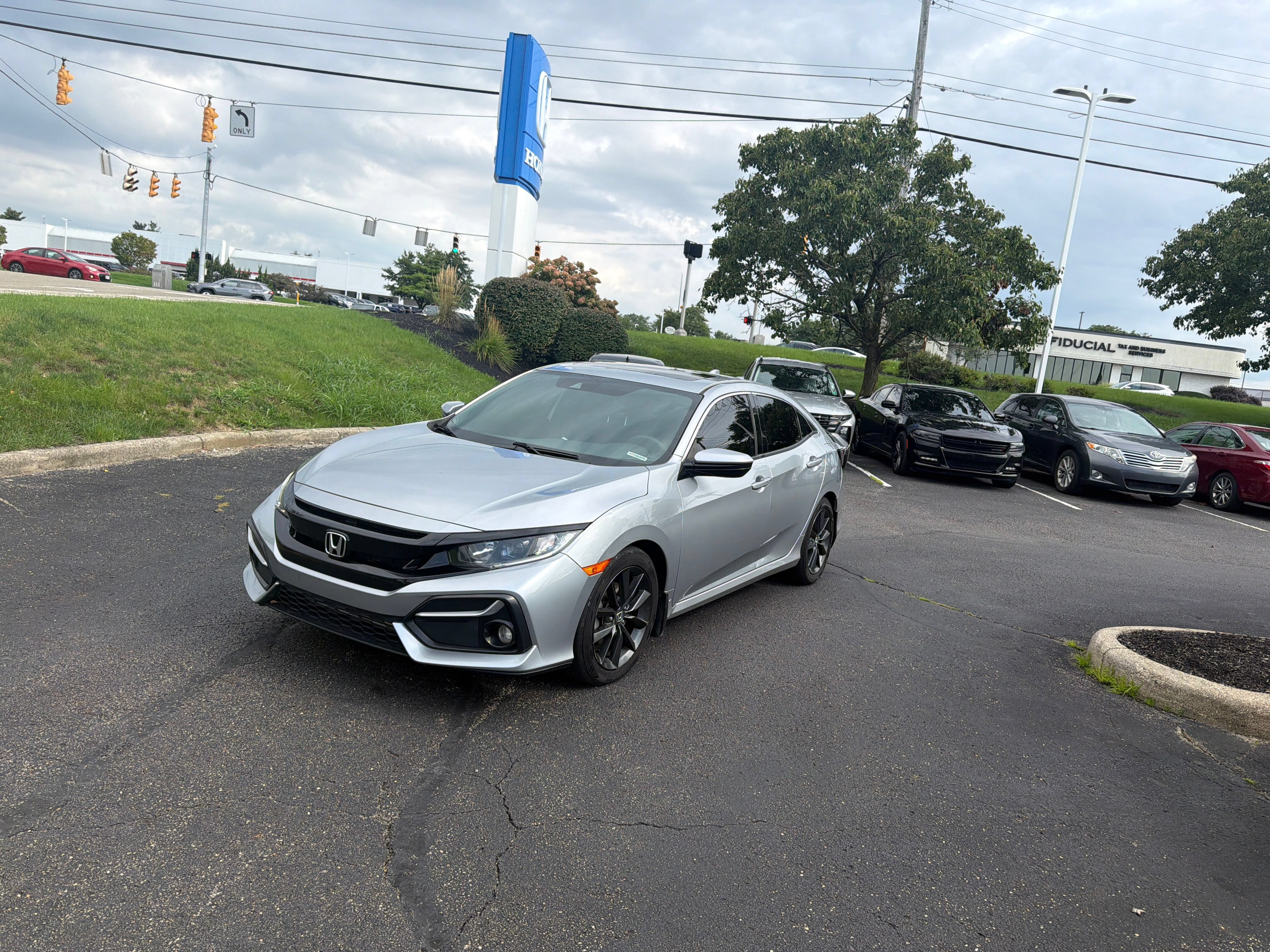 Used 2021 Honda Civic EX image 6