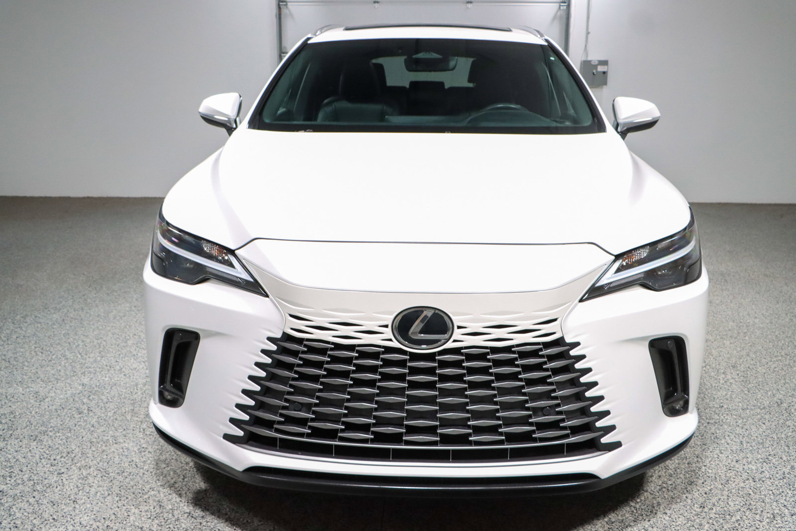 Used 2024 Lexus RX 350 Premium w/ Accessory Package (K3) FWD image 4