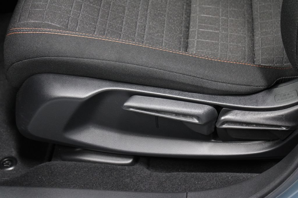 Used 2025 Honda HR-V Sport image 23