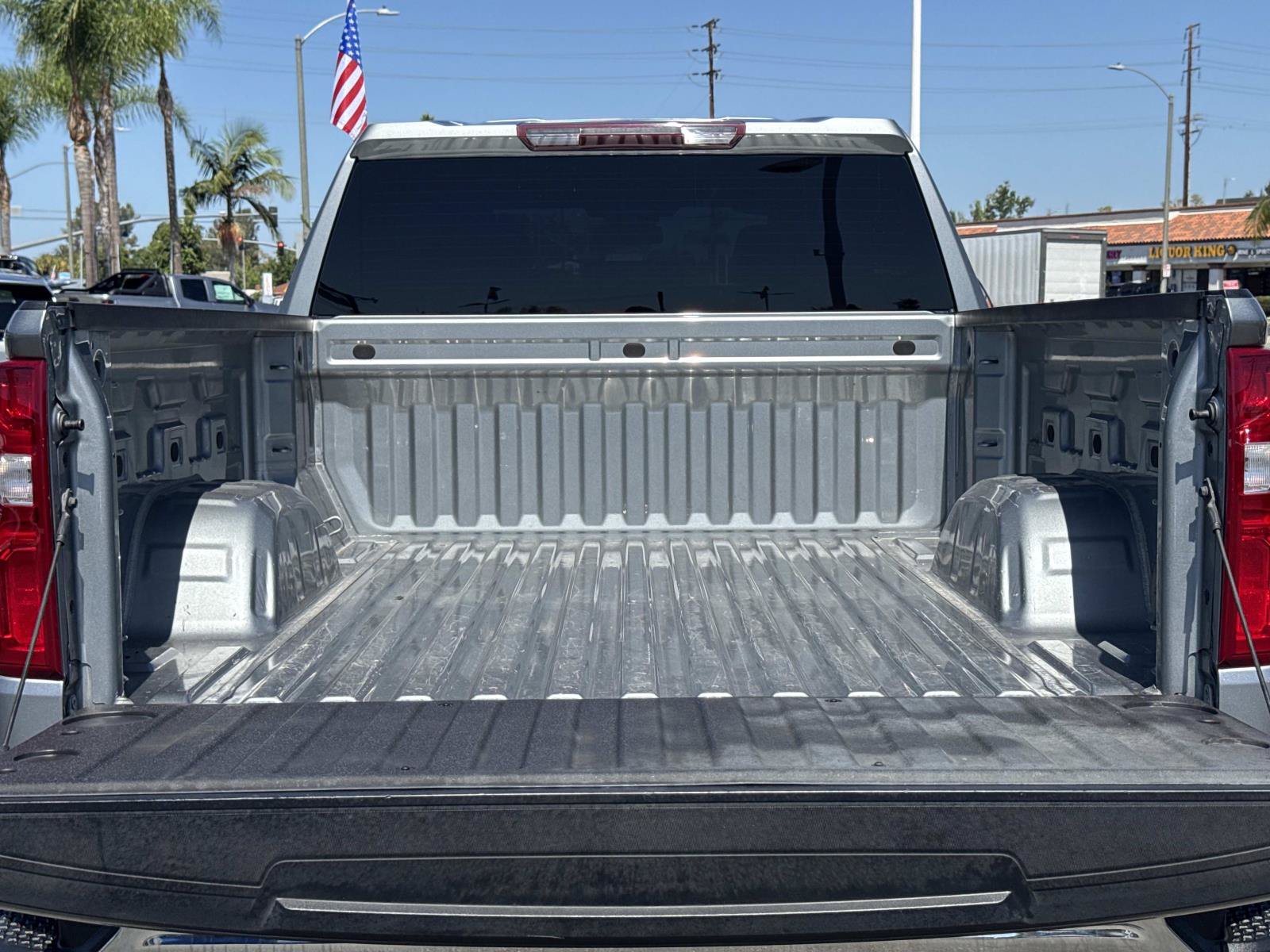 Used 2023 Chevrolet Silverado 1500 LTZ AWD/4WD image 28