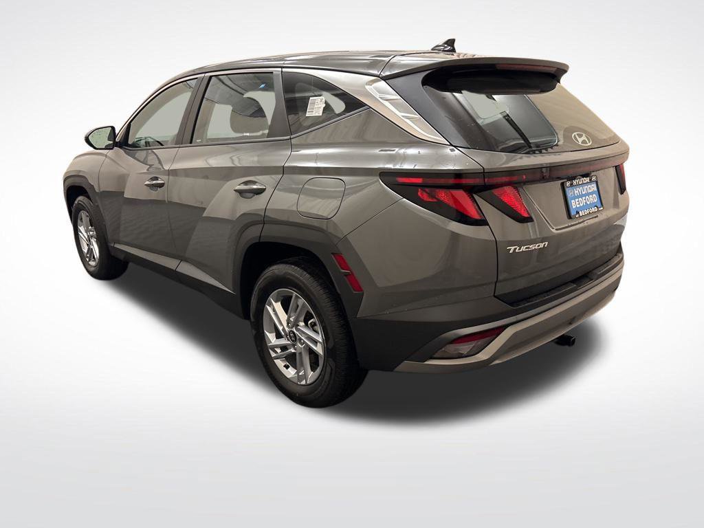 New 2025 Hyundai Tucson SE image 7