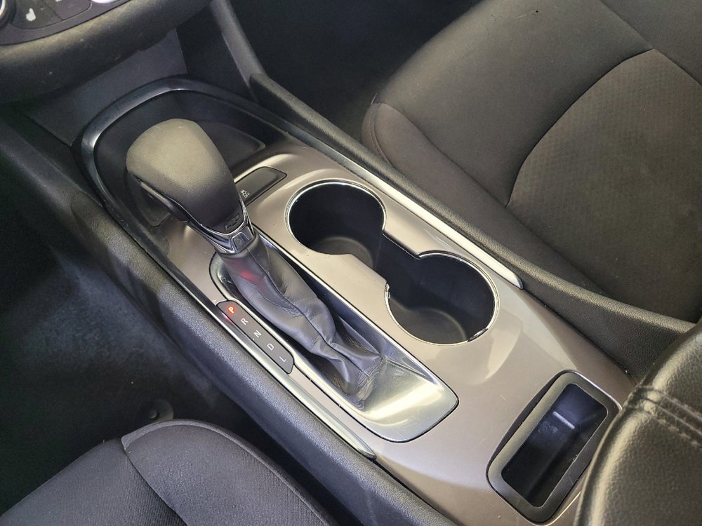 Used 2021 Chevrolet Malibu LT FWD image 26