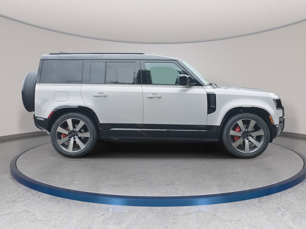 New 2026 Land Rover Defender 110 X image 4