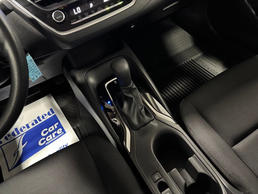 Used 2026 Toyota Corolla LE FWD image 37
