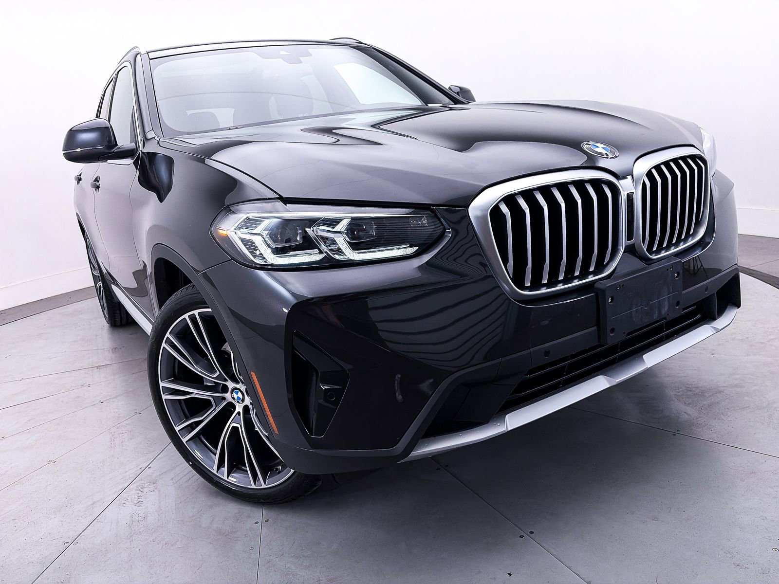 Used 2023 BMW X3 sDrive30i w/ Convenience Package RWD image 8