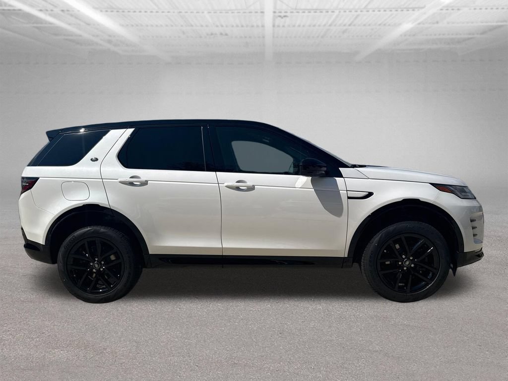 New 2026 Land Rover Discovery Sport Landmark AWD/4WD image 6