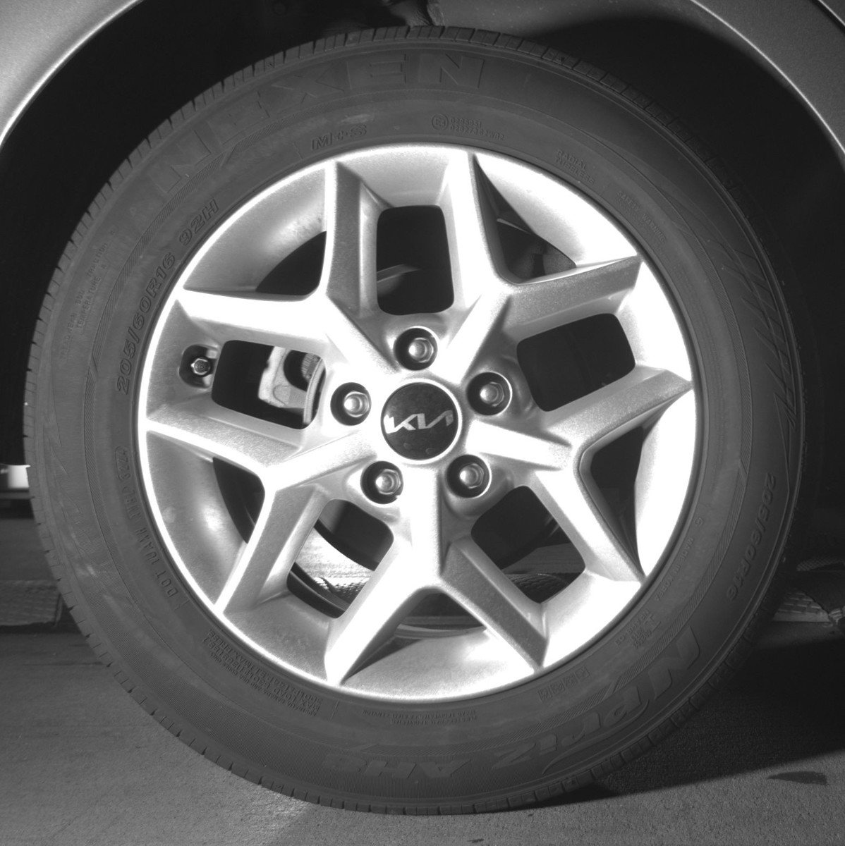 Used 2025 Kia Soul LX w/ LX Technology Package FWD image 15
