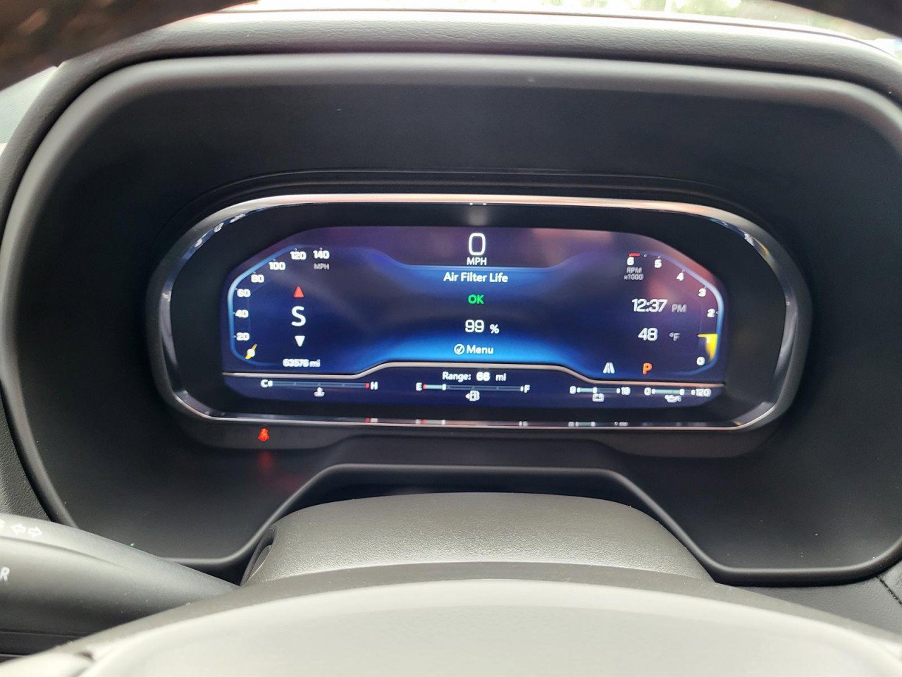 Used 2024 Chevrolet Suburban Premier image 23