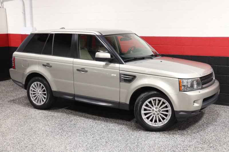 Used 2011 Land Rover Range Rover Sport HSE AWD/4WD image 2