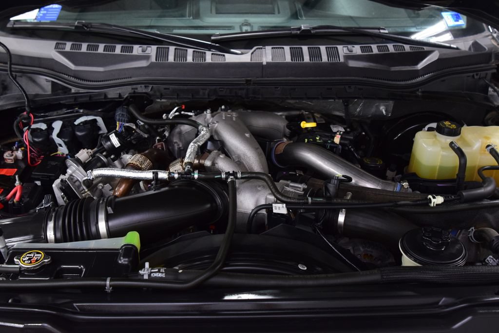 Used 2021 Ford F250 Lariat AWD/4WD image 28