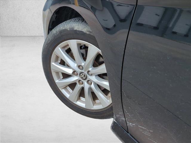 Used 2020 Toyota Camry LE FWD image 10