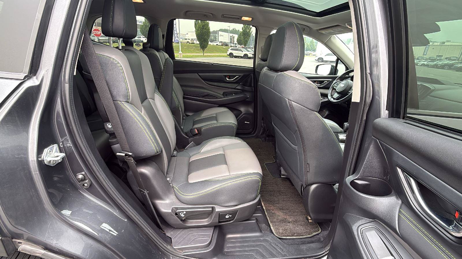 Used 2023 Subaru Ascent Onyx Edition Limited AWD/4WD image 18