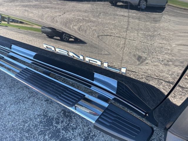 Used 2024 GMC Sierra 1500 Denali image 6