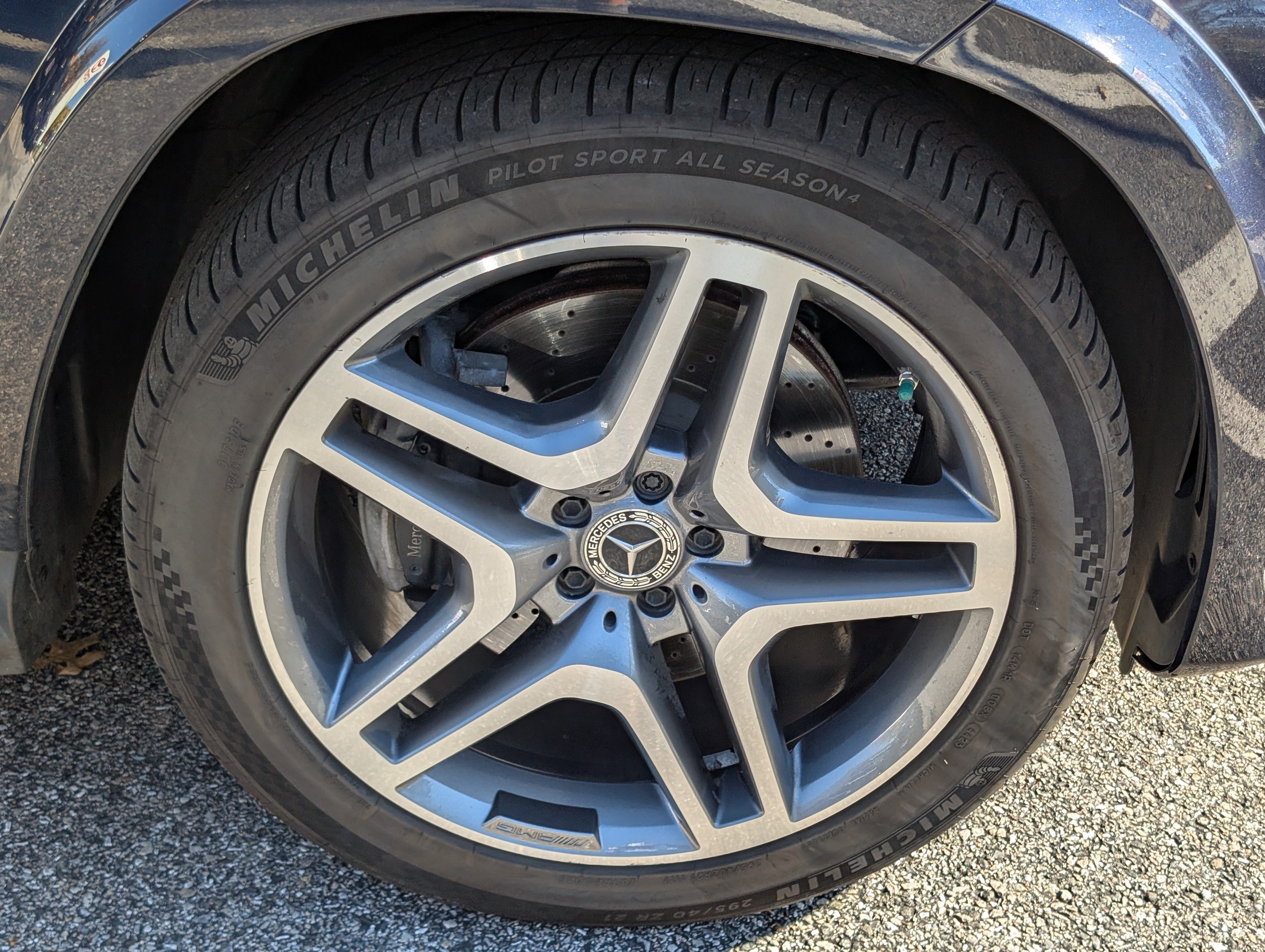 Used 2019 Mercedes-Benz GLS 550 4MATIC image 11