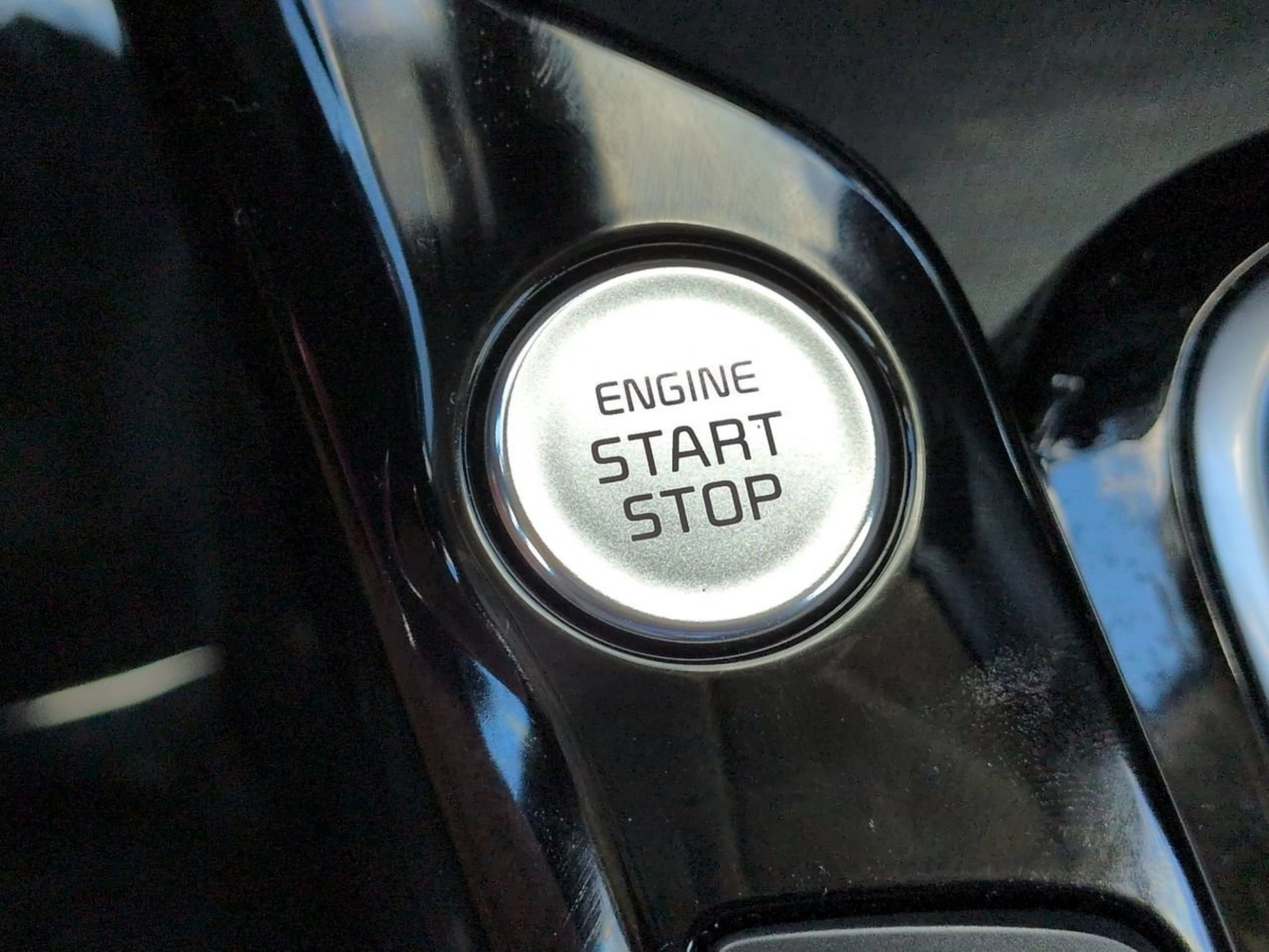 Certified 2025 Kia Soul GT-Line FWD image 33