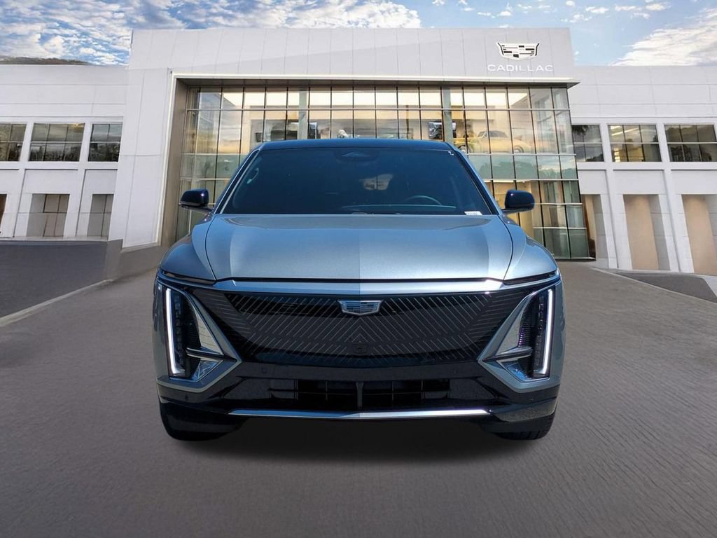 New 2026 Cadillac Lyriq Luxury AWD/4WD video 2
