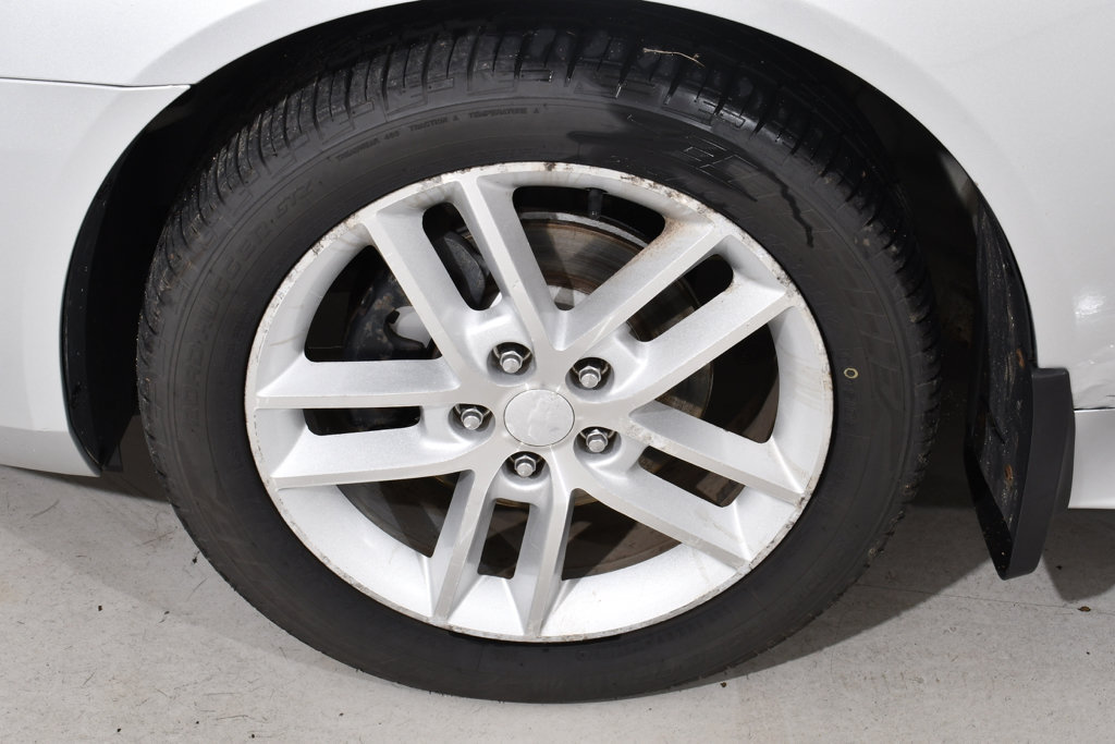 Used 2012 Chevrolet Impala LTZ FWD image 22