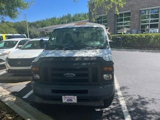 Used 2012 Ford E-350 and Econoline 350 Super Duty w/ Class I Trailer Tow Pkg RWD image 3