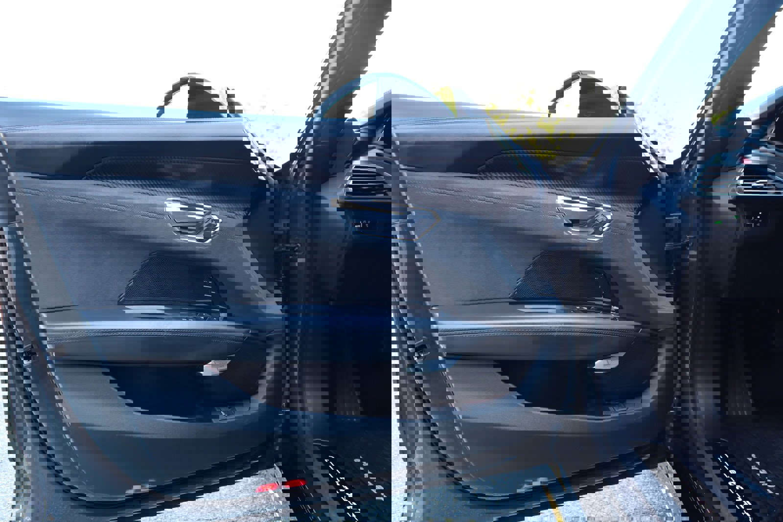 Used 2022 Audi e-tron GT Prestige w/ Prestige Package image 18