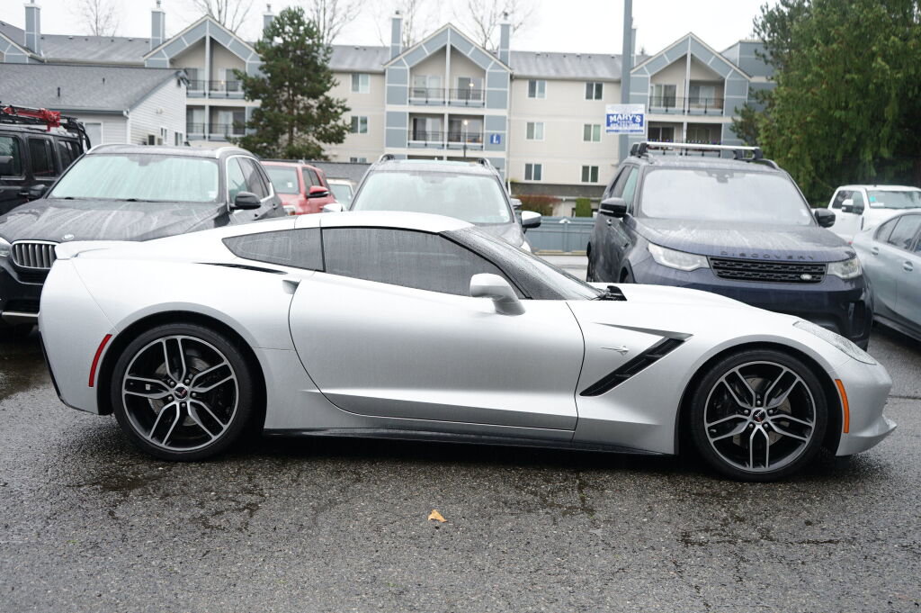 Used 2015 Chevrolet Corvette Stingray Coupe w/ 2LT Preferred Equipment Group image 10