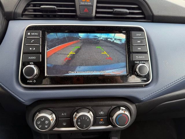 Used 2023 Nissan Versa SV image 21