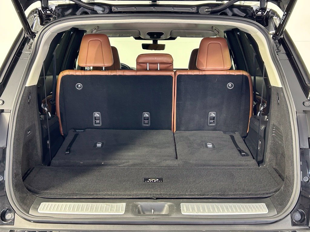 Used 2023 INFINITI QX60 Sensory w/ Vision Package AWD/4WD image 15